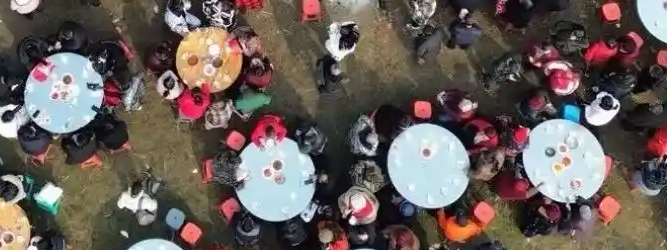 “捅娄子”的人却意外带火了一座城