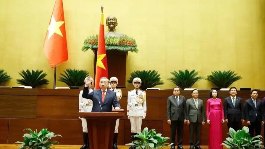 苏林再次首访中国