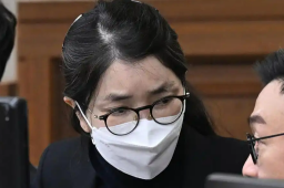   金建希被曝曾深夜激烈怒斥尹锡悦 缩略图