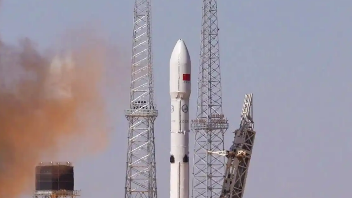 首飞成功、世界最大！多领域迎硬核突破