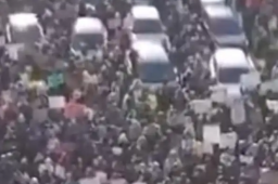 美民众集会抗议ICE 现场人群密密麻麻