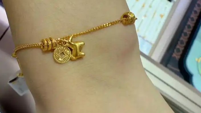 年轻人黄金血脉觉醒 爱上小克重金饰