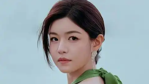 43岁陈妍希私服又甜又辣宛如少女