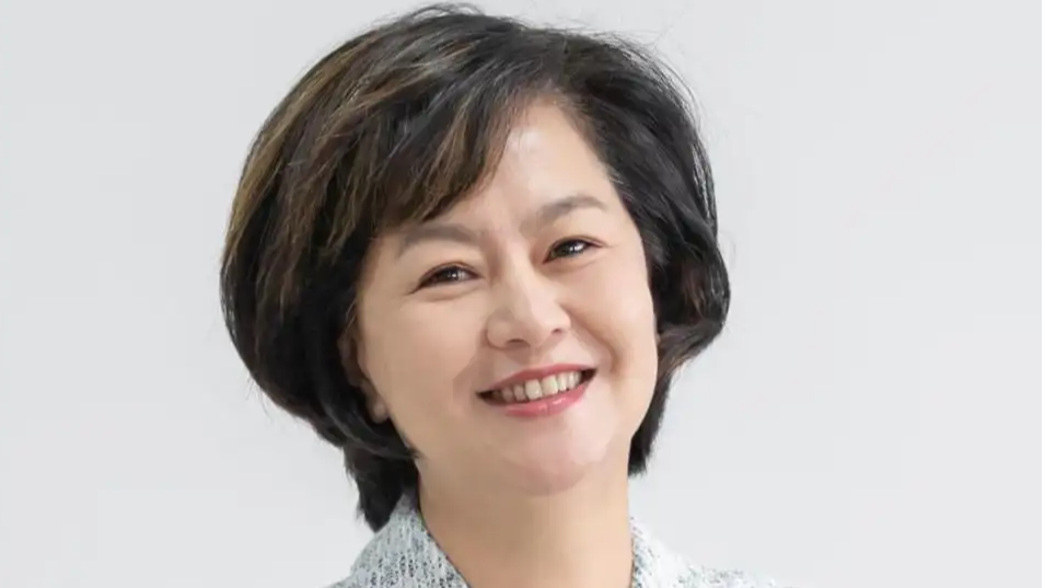  鞠萍姐姐6月1日正式退休