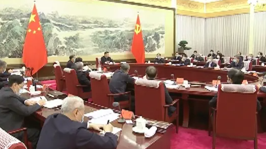 中共中央召开党外人士座谈会