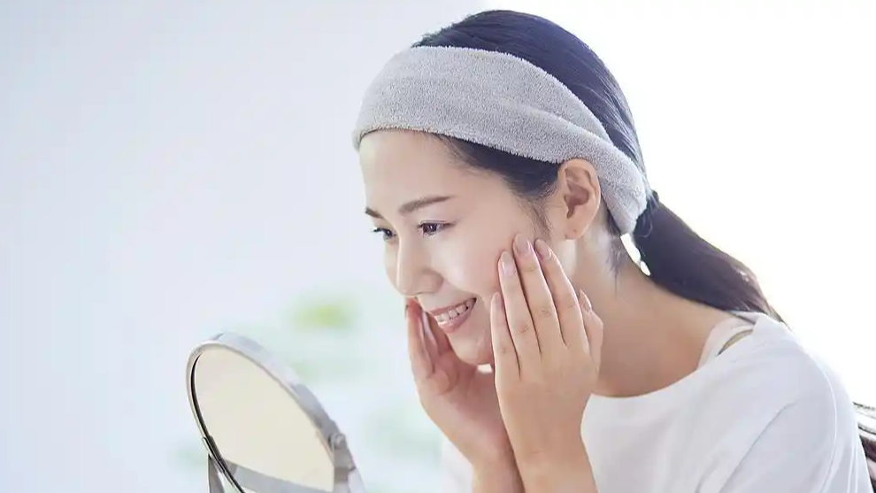 网上爆火的“以油养肤” 真的有用吗