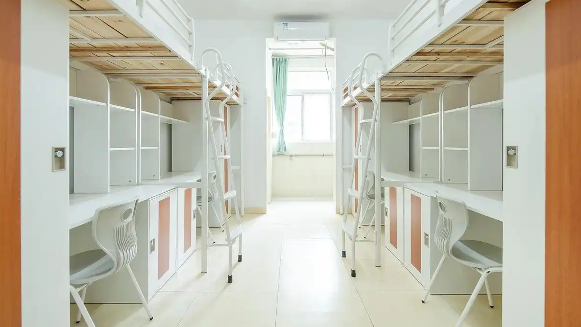 多地新规：高校逐步消除8人间