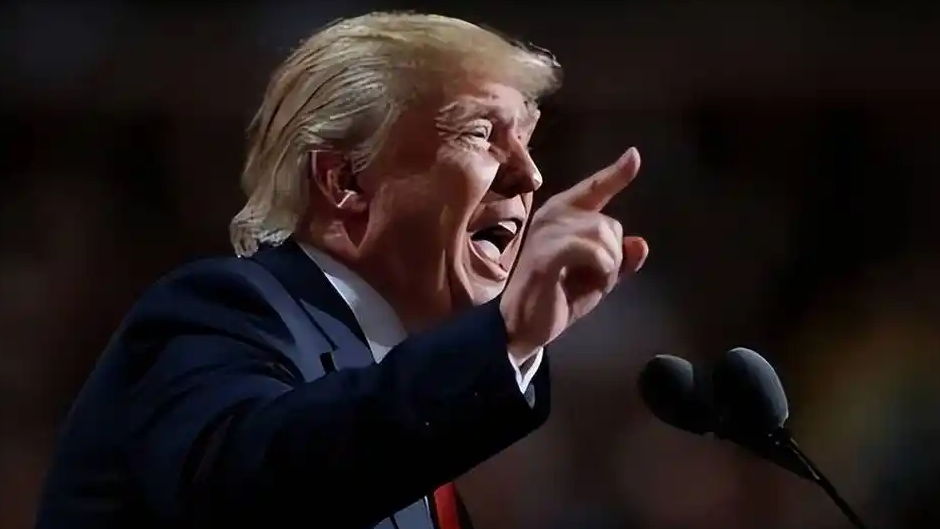 得知普京官邸遭袭 特朗普：很生气