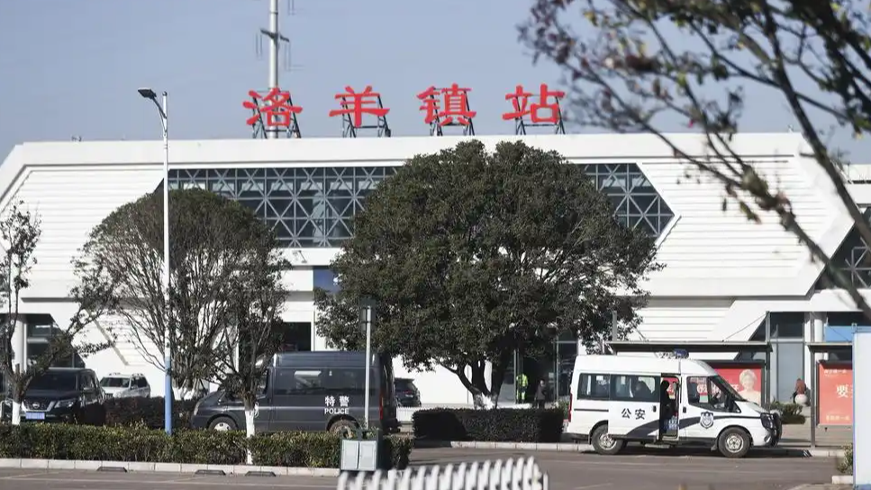 昆明列车事故有遇难者刚上岗几天