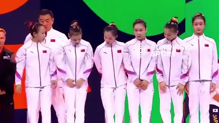 中国体操女队终结美国7连冠