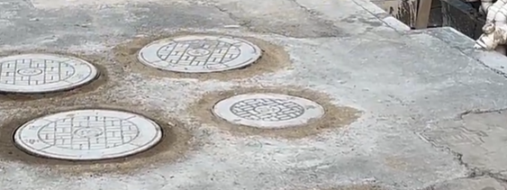 百米百米百井！上海杨浦小区变身“井盖迷宫”