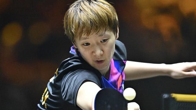 王曼昱4-3险胜范思琦