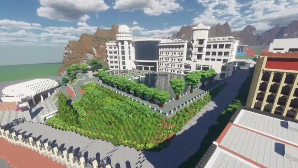 00后小伙在游戏里“重建”母校