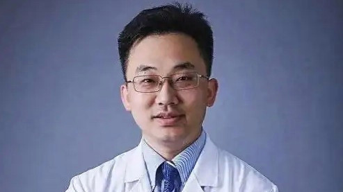  肖飞被吊销医师执业证书