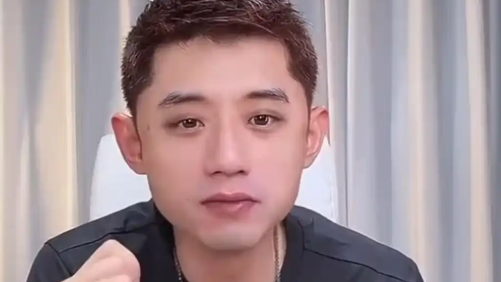  张继科回应整容