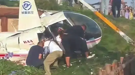 蘇州一直升機(jī)墜落致1死4傷