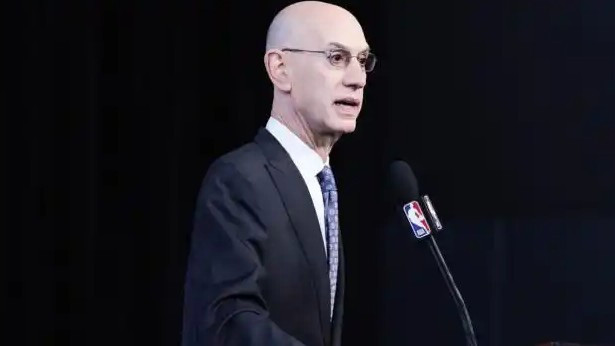 萧华：造犯规不是假摔 将引入AI系统