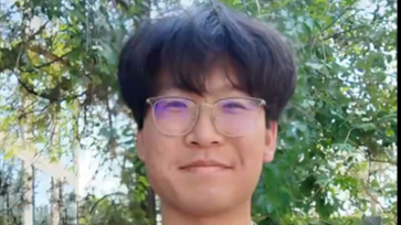  当我给爸爸打电话说我爱你
