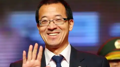  东方甄选奖励俞敏洪180万股