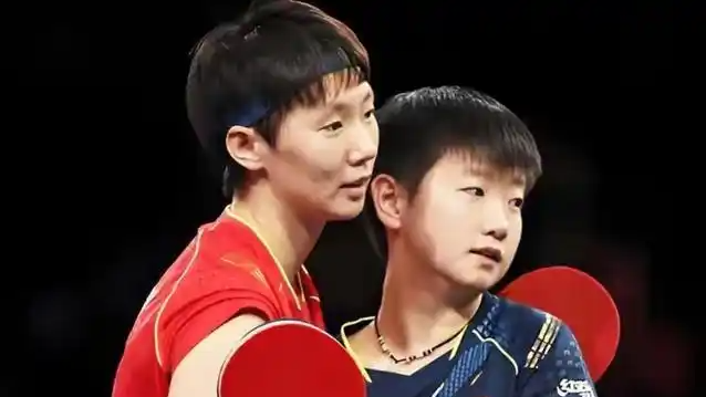  孙颖莎王曼昱谈世乒赛场地：有点滑