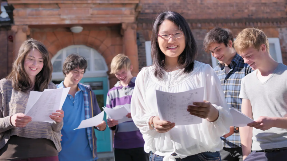 2025年中国留学回国人数超53万