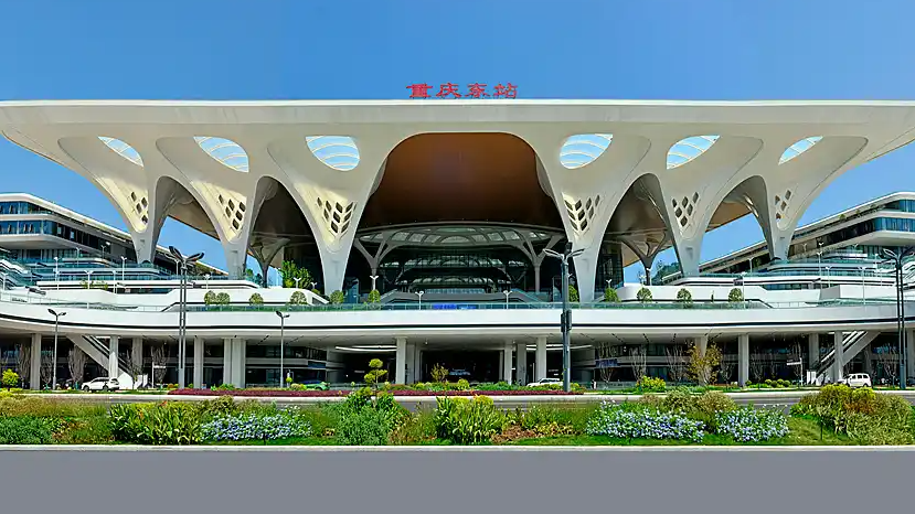  印媒：中国38个月建成世界最大火车站