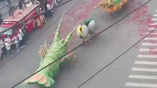 第一次见舞龙虾