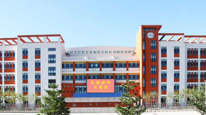 36岁高三老师高考前倒在讲台去世