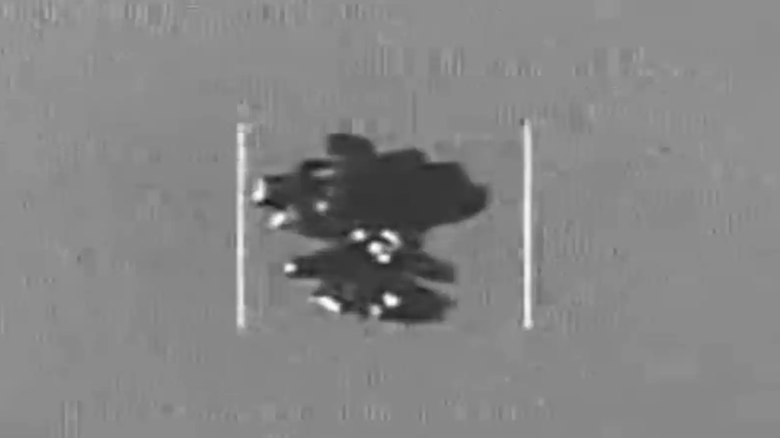 美公布新一批UFO画面
