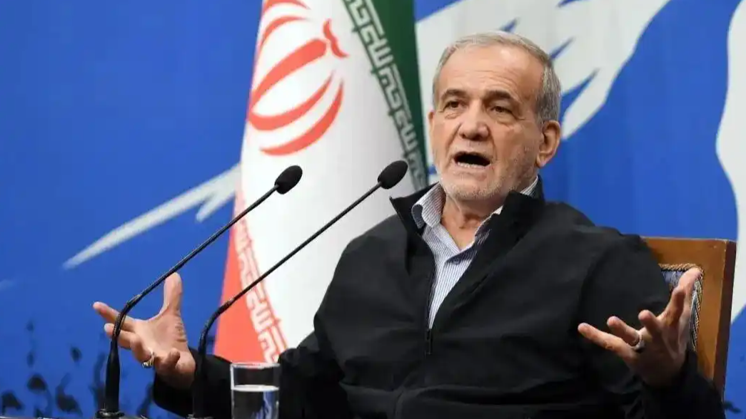 伊朗总统：伊朗致力于结束战争