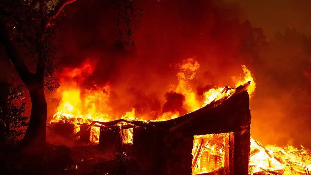  齐齐哈尔一养老院起火致5死4伤