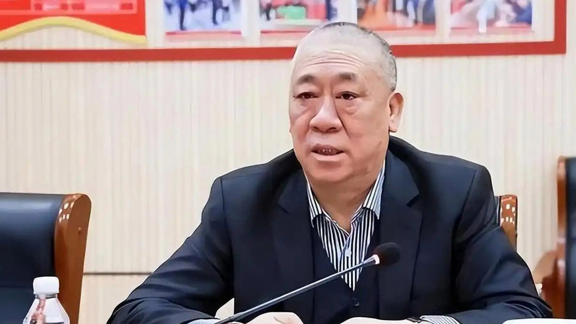  河南矿山老板给女员工发160万