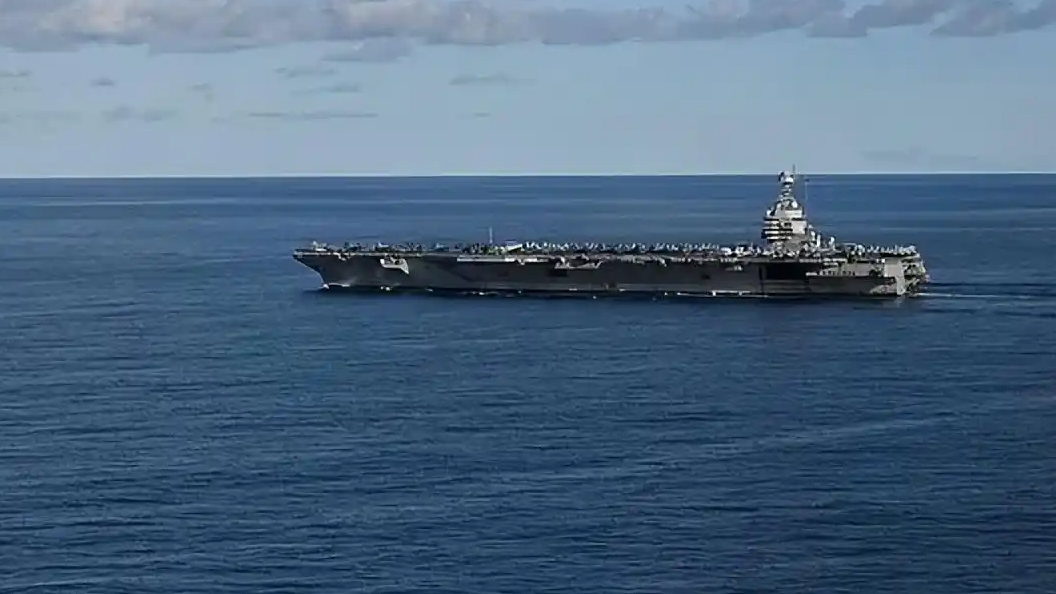 美军否认林肯号航母遭伊朗导弹袭击