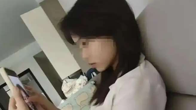 16岁少女车祸离世 手机被人捡走刷机