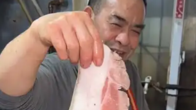成都回锅肉3片卖105 商家回应
