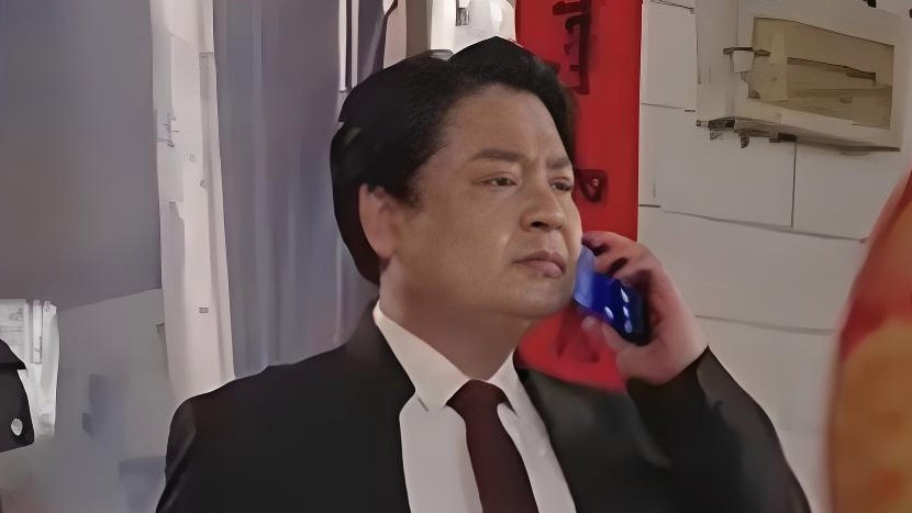  他在剧里当“爹” 日薪800