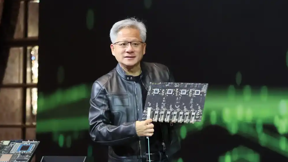  黄仁勋还想在中国市场努力一把