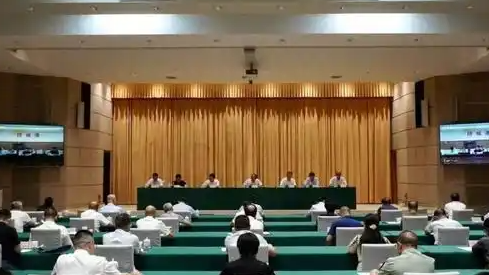 女子称离婚5年后遭前夫持刀追砍受伤