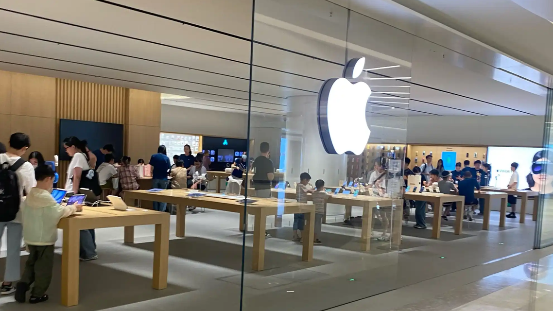  iPhone 16 Pro降价超千元？门店回应