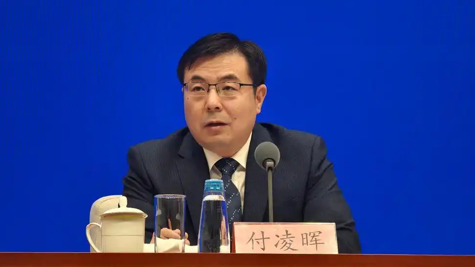  青年人失业率连续三个月下降