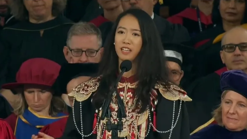  哈佛演讲的中国女生自曝曾被霸凌