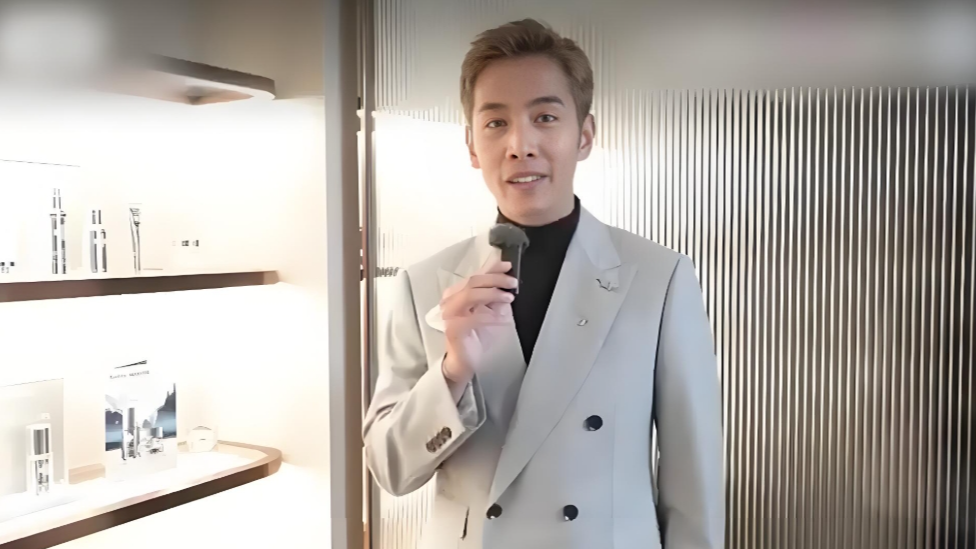  TVB男星去印度出家半月后还俗