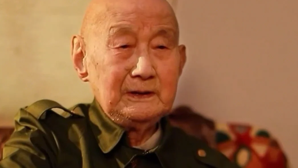张俪就遮挡机动车号牌道歉