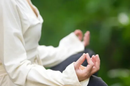   母亲为女儿“驱魔”致其死亡 缩略图