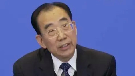 01月20日星期二！中国GDP首破140万亿震撼全球，上海初雪刷屏+传奇设计师瓦伦蒂诺去世