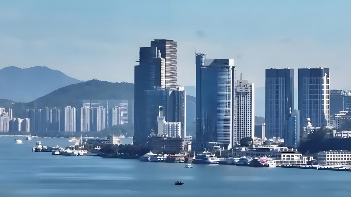  把顶层设计和问计于民统一起来