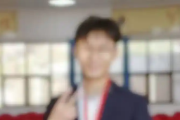 29岁教师瘫痪 刚怀孕的妻子回应