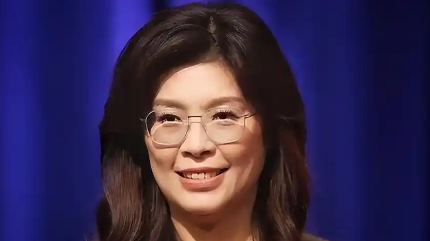 郑丽文激动发声：共创两岸和平