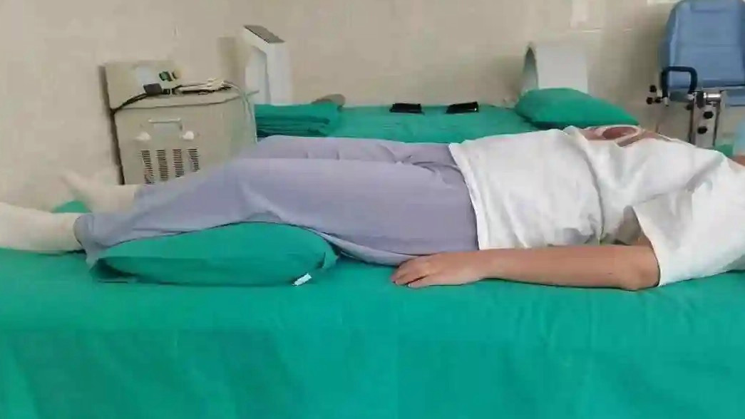 女生开电热毯整夜没翻身得压疮