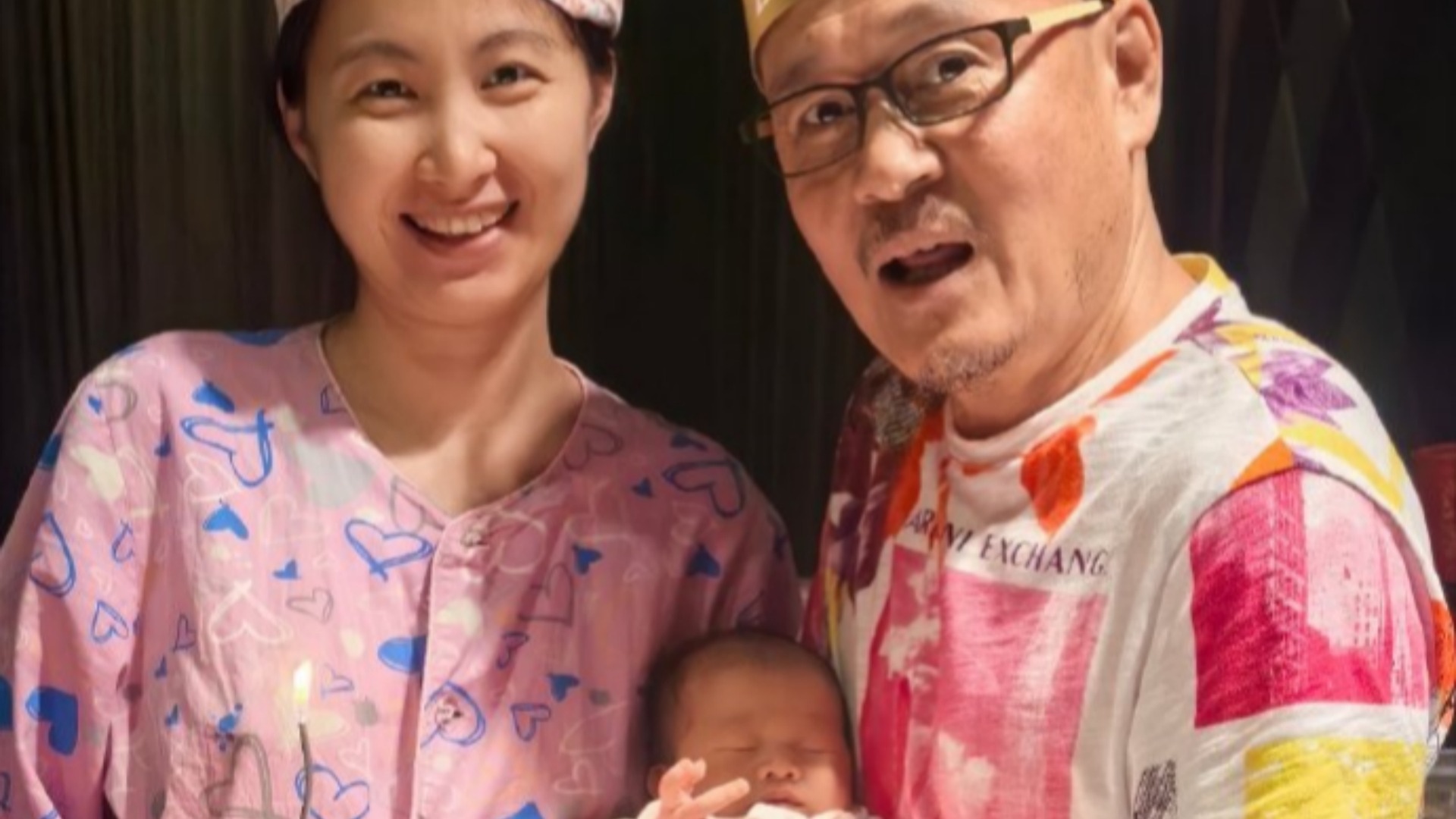 凌晨给未成年抽血 卫健局：情况紧急